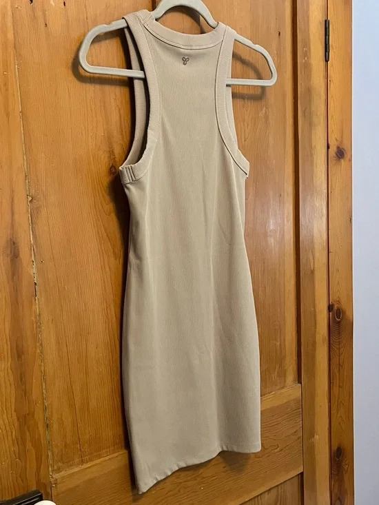 NWOT TNA Quartz Dress - Picture 9 of 9